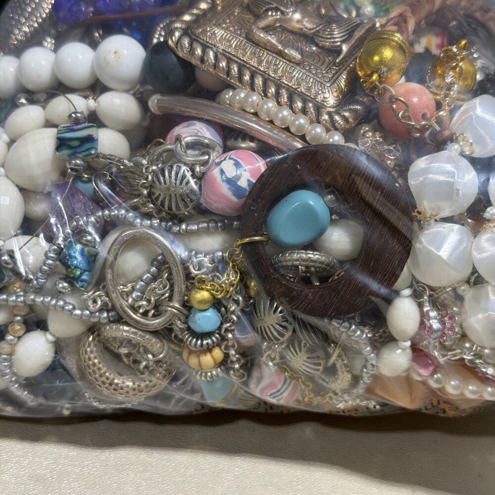 Jewelry Lot Craft Junk Harvest Wearable Mix 4 lbs - Picture 7 of 10